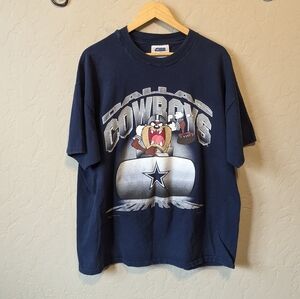 Vintage 90s 1996 Dallas Cowboys NFL Cartoon Network Looney Tunes Taz Tshirt